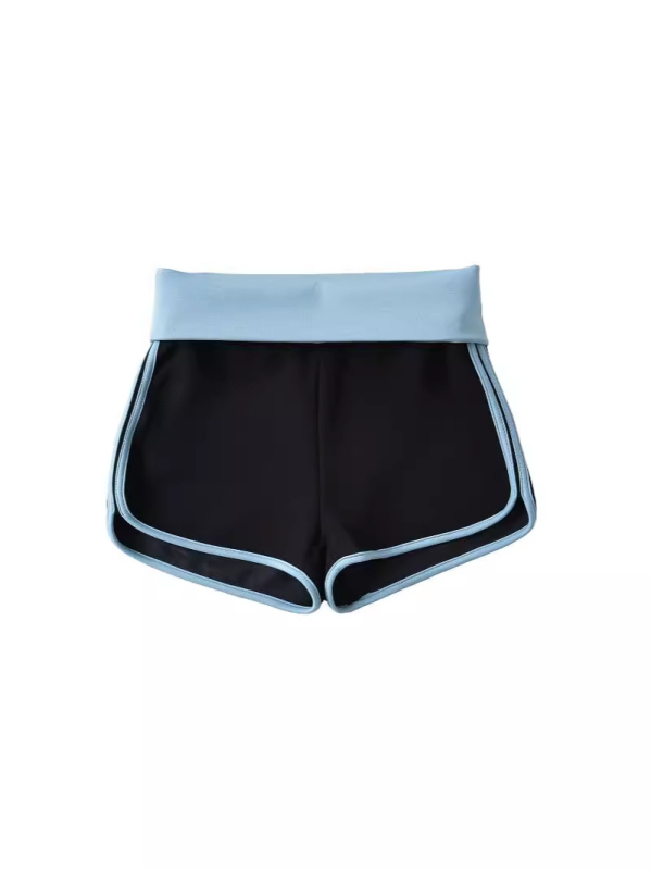 Nylon–spandex keverékből készült alacsony derekú hot pants, közepes vastagságú anyag, elasztikus, sportoláshoz, strandon és mindennapi viselethez.