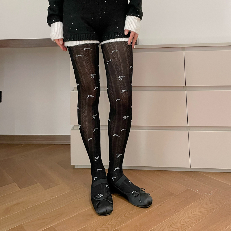 Ženske leggings s bezšivnim Jacquardom, s vyšivenom mašnicom, pamuk 70–80%, prozračne, srednje debljine