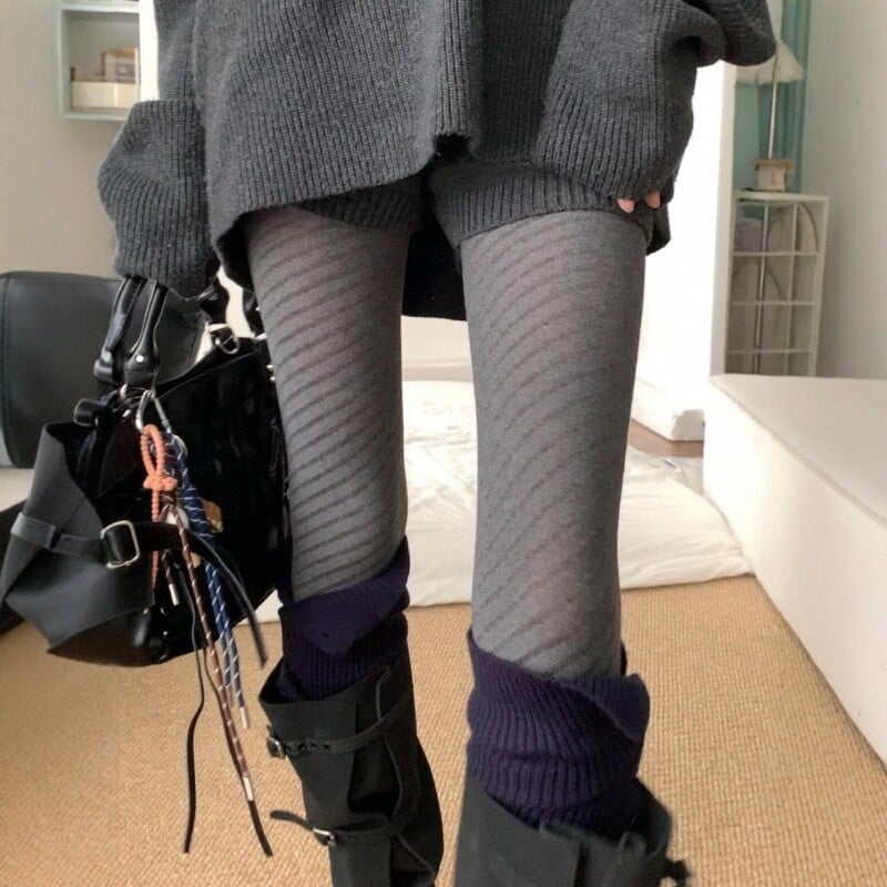 Pamukaste kompresijske čarape s stopalom, srednja debljina, upijaju znoj, otporne na trenje i kidanje, sastav 50–70% pamuka