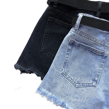 Naistele džinsised lühikesed – kõrge vöökoht, laiad lõiked, lõhed, kolmandiku pikkus, denim/puuvill