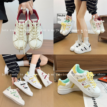 Női sportcipő streetwear stílusban, PU felsőrész, fűzős zárás, belső mesh bélés, 3–5 cm sarka