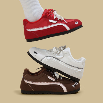 Csillag mintás kényelmes tornacipő - PU felsőrész, kerek orr, fűzős zárás, alacsony sarkú 1-3 cm, injektált gumitalp