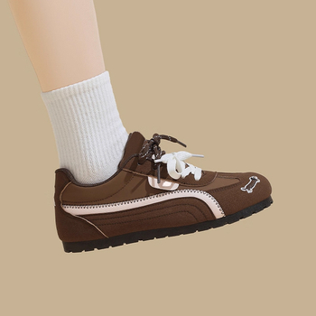 Csillag mintás kényelmes tornacipő - PU felsőrész, kerek orr, fűzős zárás, alacsony sarkú 1-3 cm, injektált gumitalp