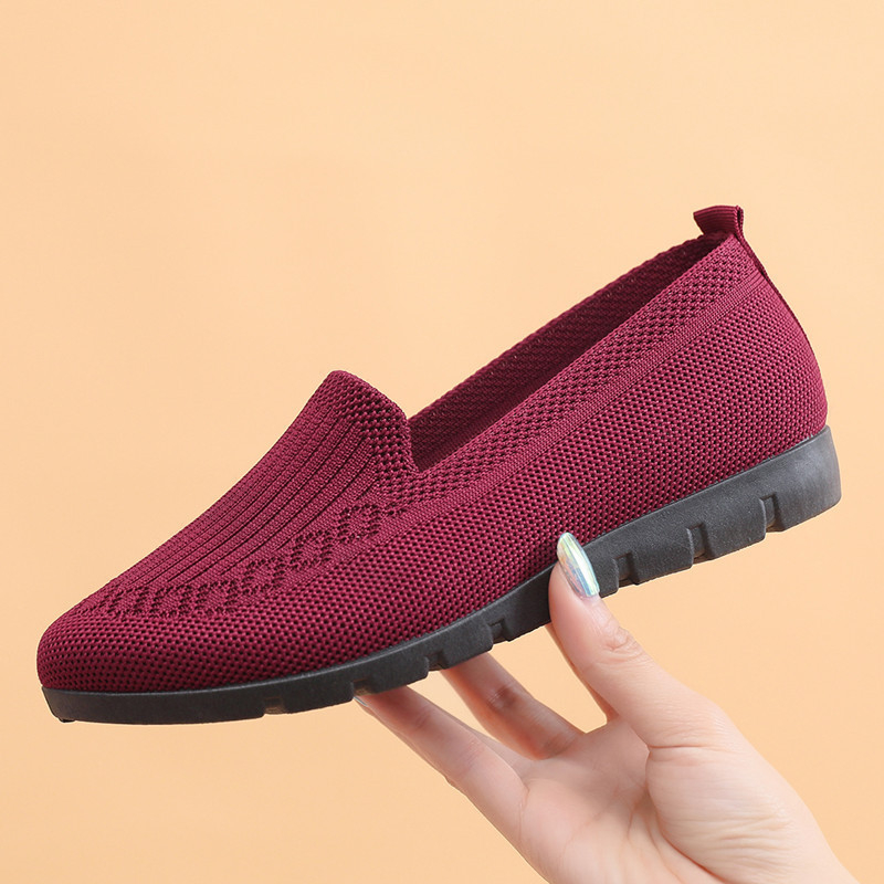 Pantofi comozi pentru zilnic — partea superioară din plasă respirabilă, vârf rotund, toc mic 1–3 cm, branț textil, talpă din plastic