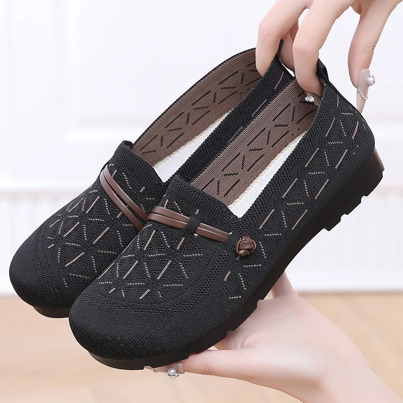 Ženske lazy slip-on cipele s gornjim dijelom od fly-weave, okrugli vrh, niski ravni đon 1-3 cm, PVC đon