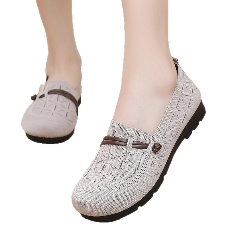 Ženske lazy slip-on cipele s gornjim dijelom od fly-weave, okrugli vrh, niski ravni đon 1-3 cm, PVC đon