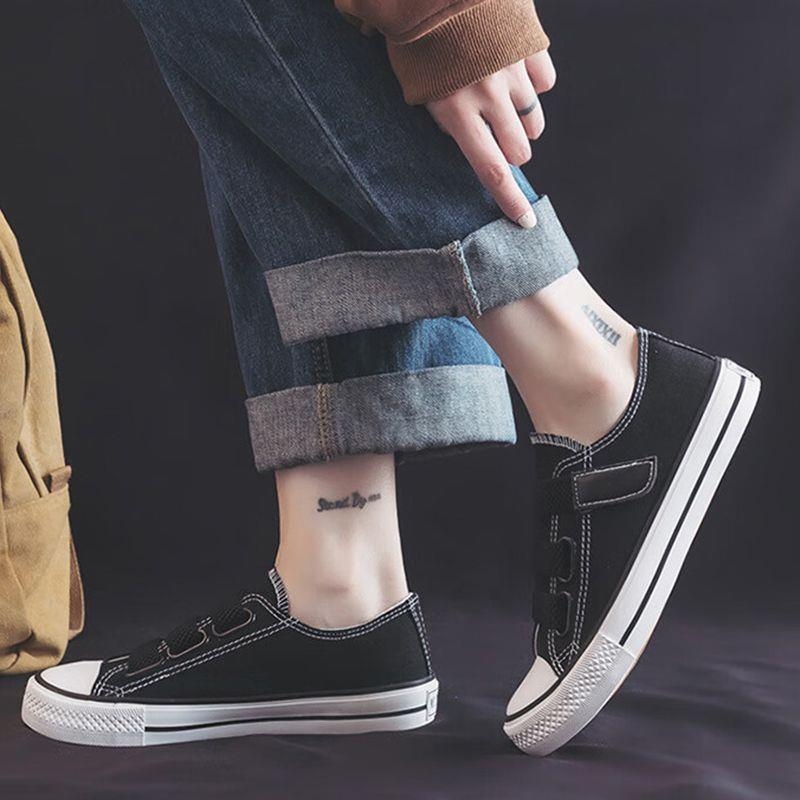 Zemā profila kanvaskurpes ar gumijas zoli, elpojoša tīkla oderējums, lipīgs aizvērums Velcro, Korejas stils