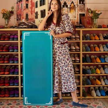 Naistele Mary Jane kingad veluurist — igapäevaseks kandmiseks, ümmarguse varbaga, klambri kinnitusega, madal ülaosa, lame tall