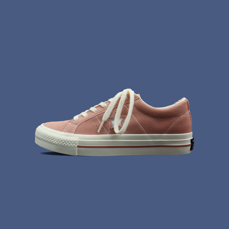 Kanvas apavi ar zvaigžņu rakstu, zems profils, augšējā daļa no sintētiskās ādas, gumijas zole, šņorēšana