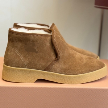 Ženske zimske čizme - visok gornji dio, okrugli vrh prsta, gornji dio od nubuka teleće kože, vunena unutarnja podstava, gumena potplata