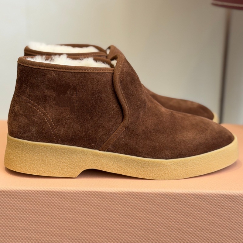 Ženske zimske čizme - visok gornji dio, okrugli vrh prsta, gornji dio od nubuka teleće kože, vunena unutarnja podstava, gumena potplata