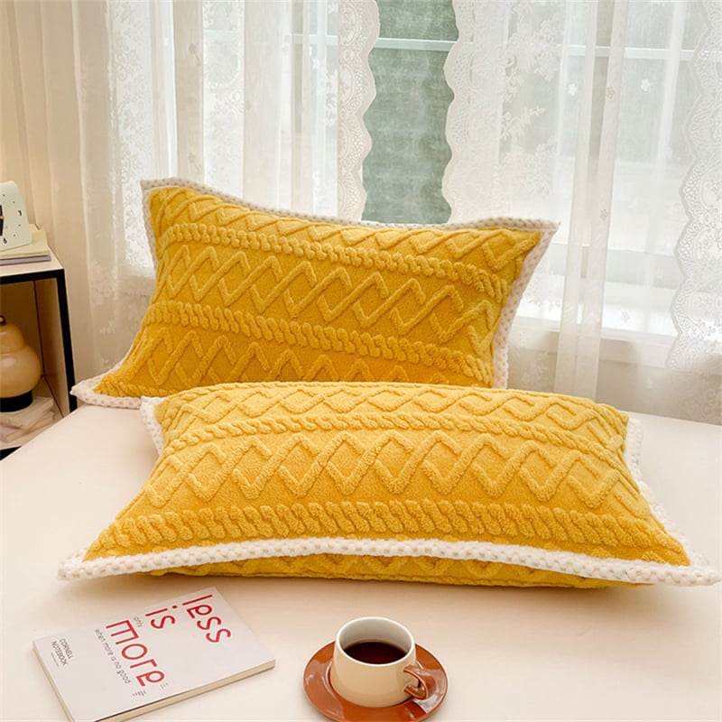 Jastučnica – moderan minimalistički dizajn; 100% poliester; reaktivni ispis i bojanje; tkanina: drugi; obrada i prilagodba dostupni