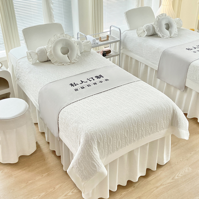 Prekrivač za krevet Søren, mješavina poliestera i pamuka, trodimenzionalno cvjetno tkanje, reaktivno tiskanje i bojanje, svijetao luksuzni stil, 300–500 g