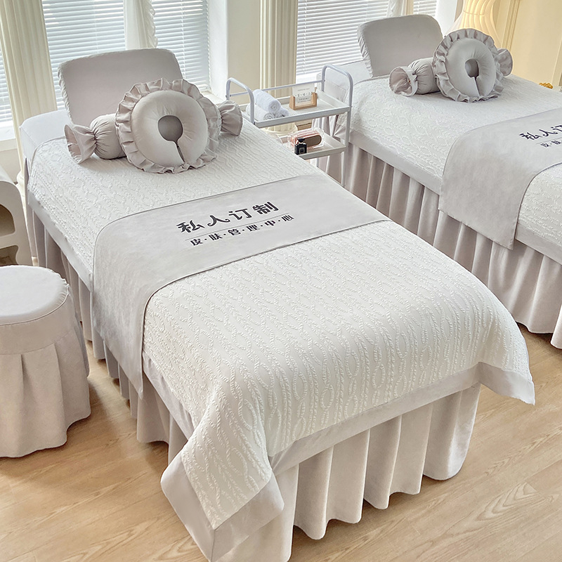 Prekrivač za krevet Søren, mješavina poliestera i pamuka, trodimenzionalno cvjetno tkanje, reaktivno tiskanje i bojanje, svijetao luksuzni stil, 300–500 g