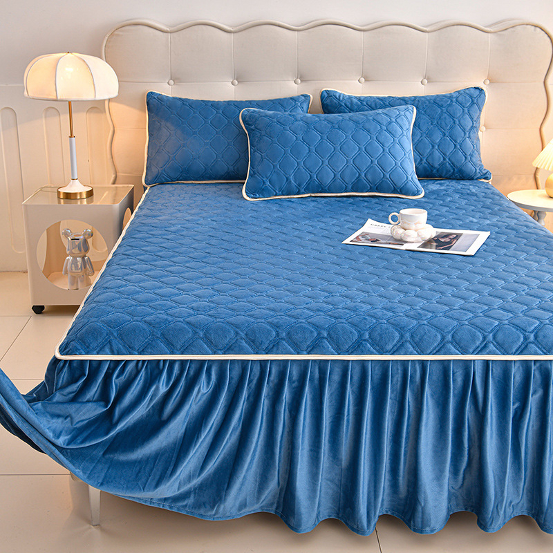 Gumena plahta za krevet — Milk Velvet, Quilted, Reactive Dyeing, Pattern: Solid, Modern Minimalism