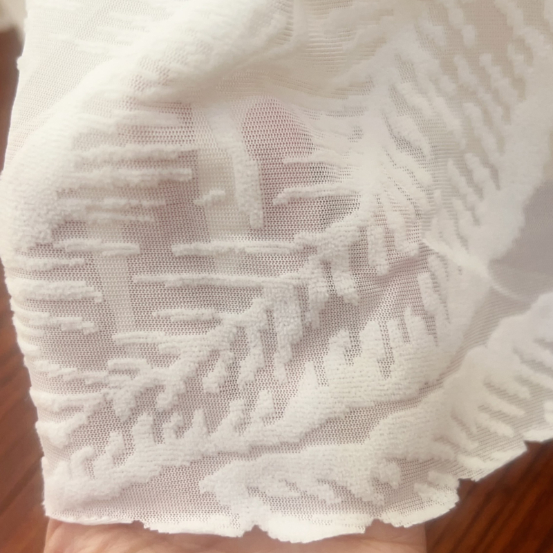 Prekrivač za krevet s Velcro kopčama, odvojiva posteljna suknja, romantičan gazni stil, uzorak 69850, vlaknasto farbanje, reaktivno tiskanje, materijal: svila s floralnim uzorkom