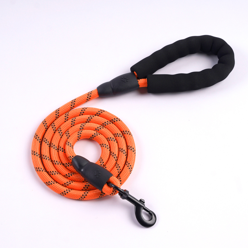 Nailoninis šuns pavadėlis, neatsitraukiantis, pagamintas Zhejiang, kategorija: naminiams gyvūnams grandinės ir virvės