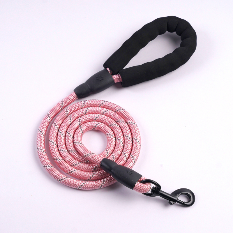Nailoninis šuns pavadėlis, neatsitraukiantis, pagamintas Zhejiang, kategorija: naminiams gyvūnams grandinės ir virvės