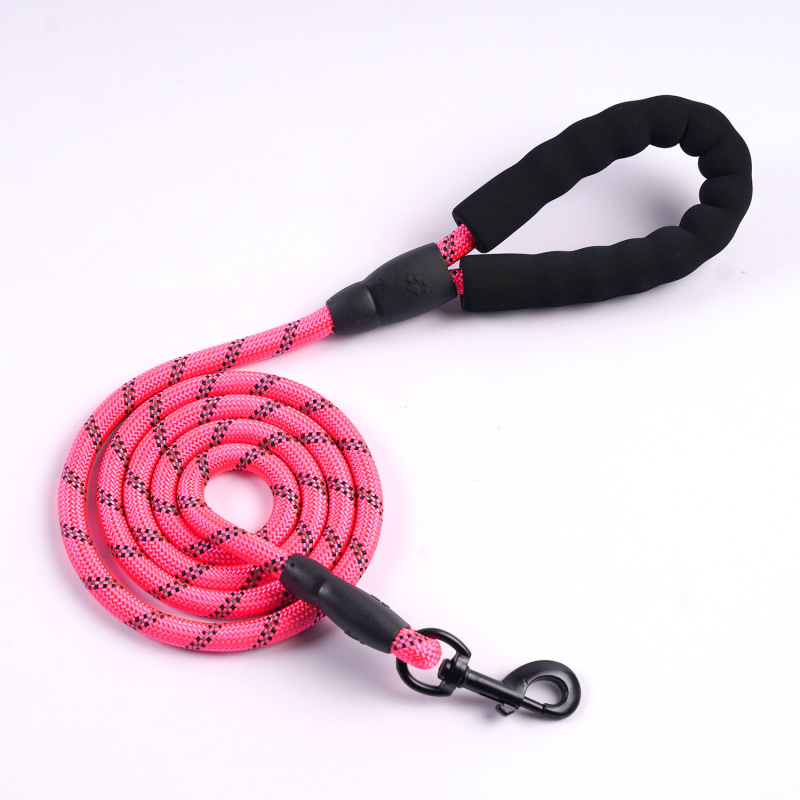 Nailoninis šuns pavadėlis, neatsitraukiantis, pagamintas Zhejiang, kategorija: naminiams gyvūnams grandinės ir virvės