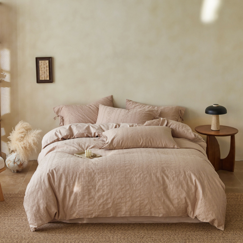 Чист памук, мъхнат релефен жакард, четирипарчен комплект спално бельо