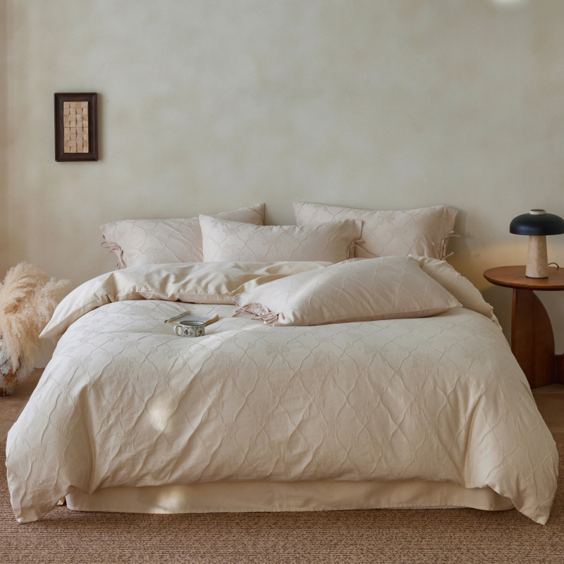 Чист памук, мъхнат релефен жакард, четирипарчен комплект спално бельо