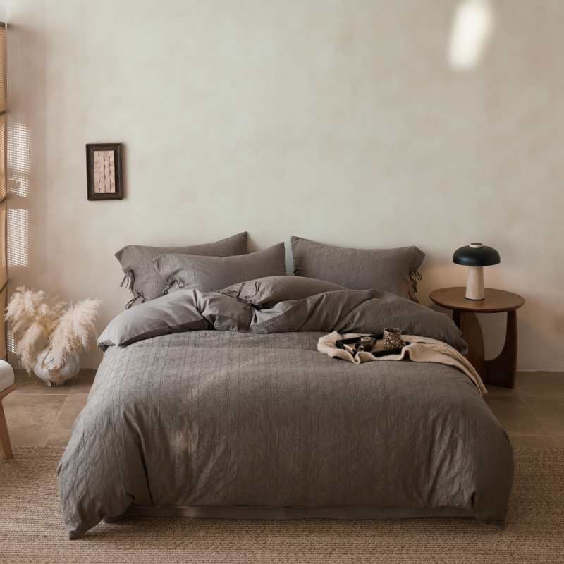 Чист памук, мъхнат релефен жакард, четирипарчен комплект спално бельо