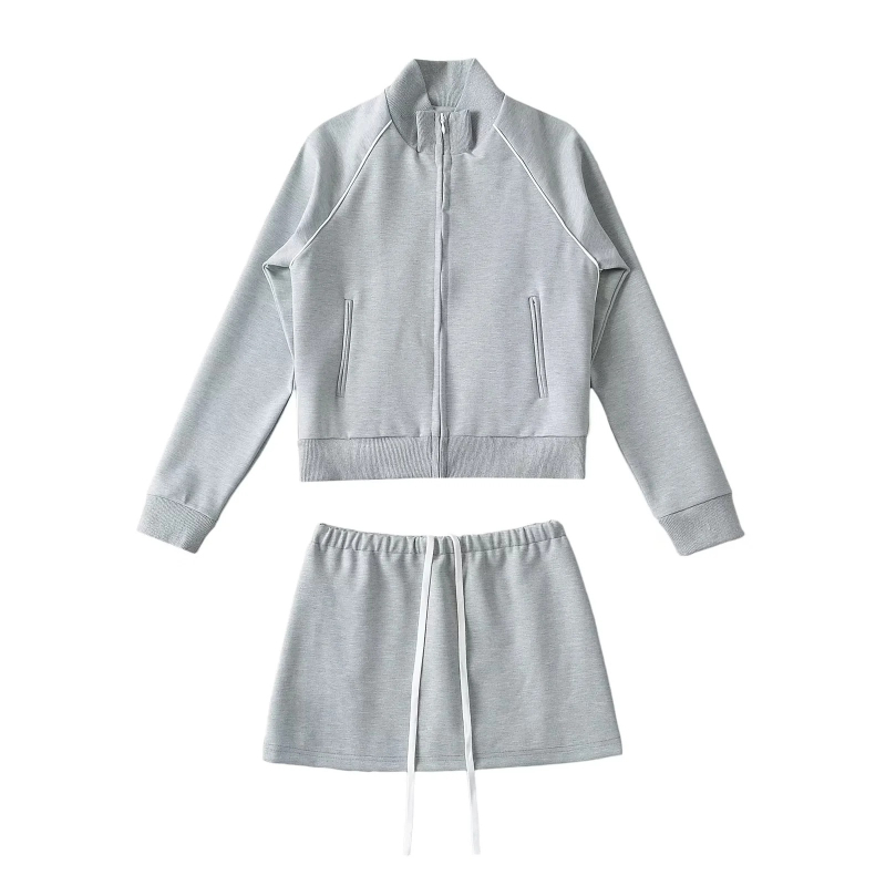 Skup suknje i sakoa s raglan rukavima, stojeći ovratnik; mini suknja; pamuk-poliester smjesa; 90–95% pamuka; kolage šivanje