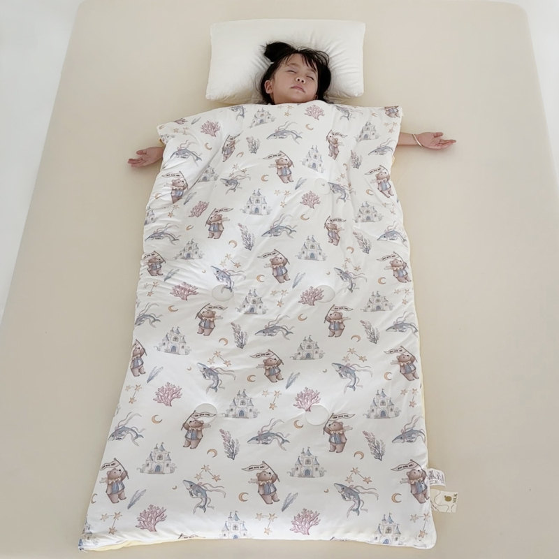 Dianmani laste magamiskott trikotatud puuvillakattega, 2–2,5 kg kaal, kiudtäidis, multikas stiilis