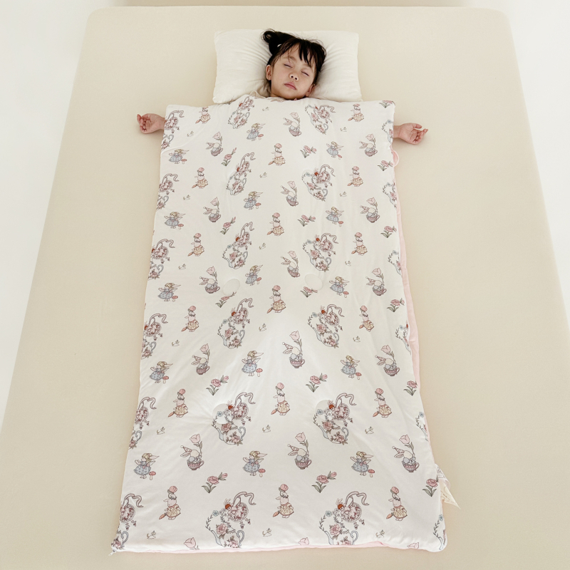 Dianmani laste magamiskott trikotatud puuvillakattega, 2–2,5 kg kaal, kiudtäidis, multikas stiilis