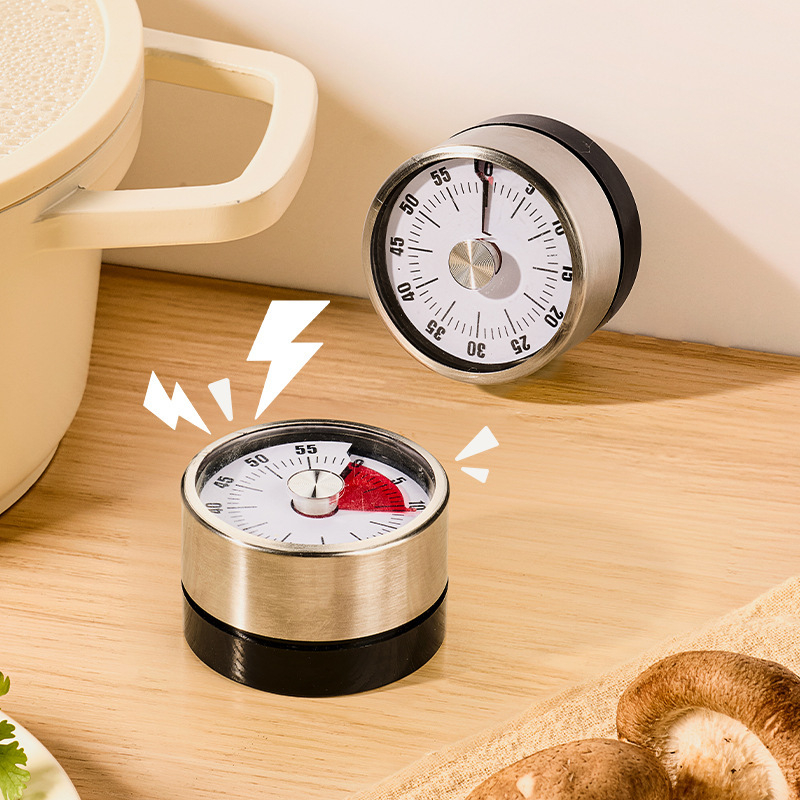 Mehanički kuhinjski timer s magnetskim držalom, LCD prikaz, okruglo metalno kućište, ručno navijanje