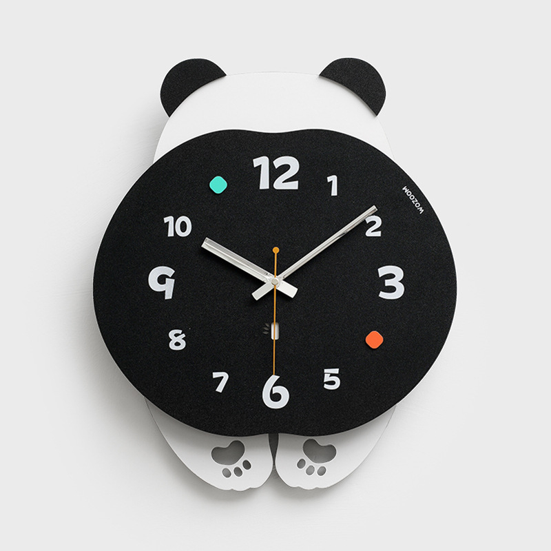 TYOS412 seina kell — sujuv sekundiliikumine, näidikuga displei, kaasaegne minimalistlik stiil.