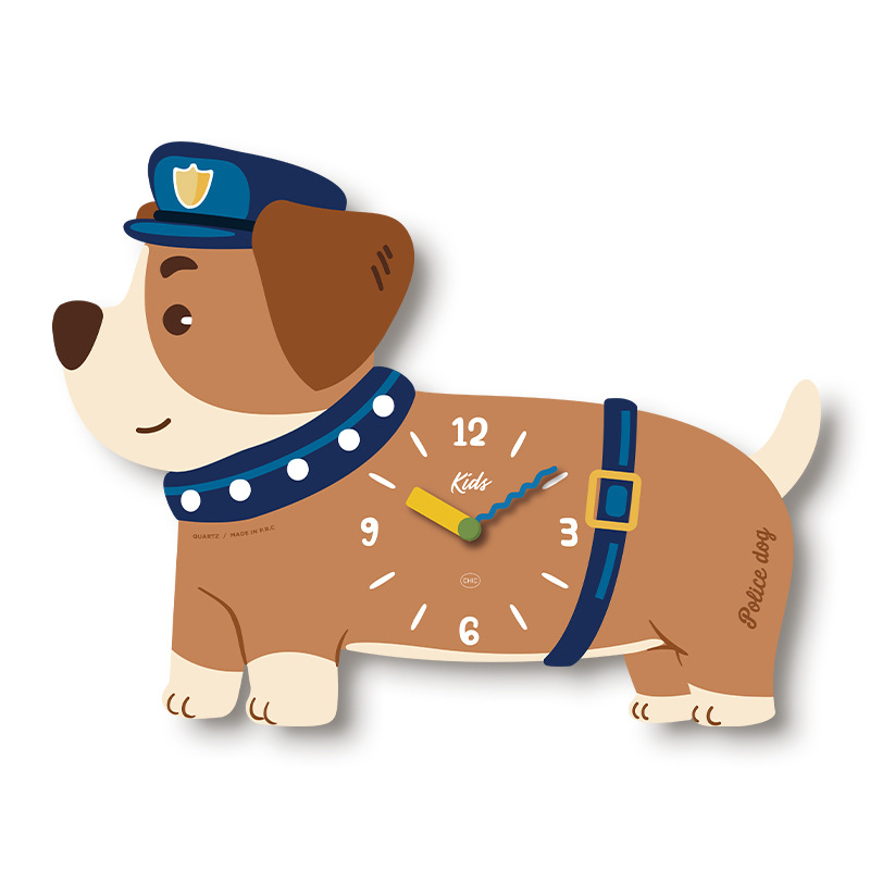 Стилен стенен часовник с кученце в карикатурен стил, едностранен, плавен ход на секундите, дървен корпус, аналогов циферблат