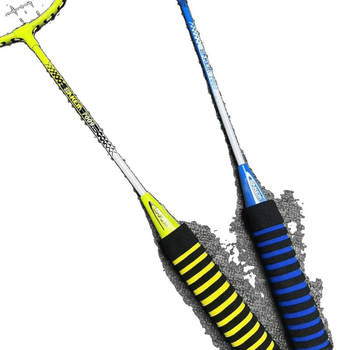 Set dublu de rachete badminton pentru adulți și copii, ultra-ușor, cadru din aliaj de fier, 75–79 g, rigiditate moderată.