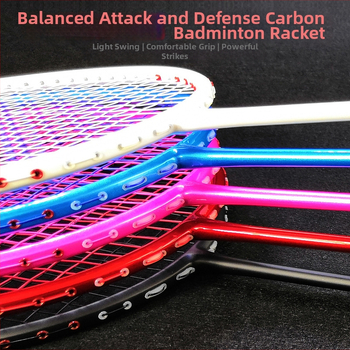 Rachetă de badminton cu cadru din fibră de carbon, greutate 75–79 g, prindere G5, tip lovitură dreaptă, rigiditate tijă moderată (Cadru din fibră de carbon; Greutate 75–79 g; Prindere: G5; Tip: lovitură dreaptă;Rigiditate tijă: moderată)