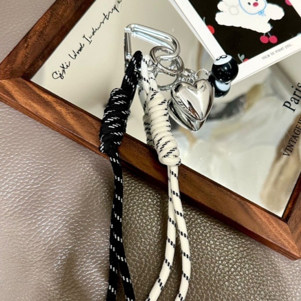 Breloc pentru geantă din nylon – seria MIU, mingea nr. 8, lux accesibil