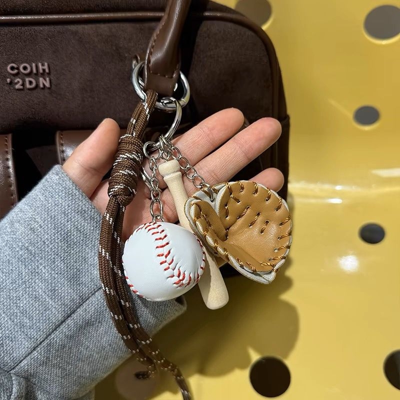 Breloc pentru geantă din nylon – seria MIU, mingea nr. 8, lux accesibil