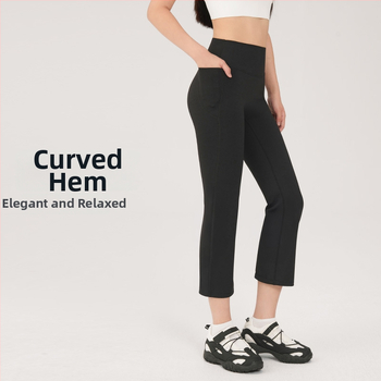 Sieviešu joga bikses ar augstu jostu, īss griezums, elpojošs neilona-spandeksa audums (80% neilona, 20% spandeksa).