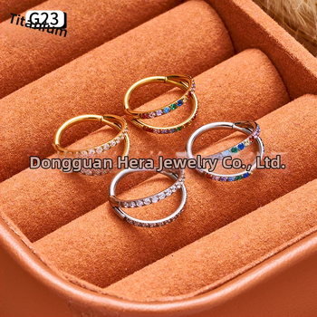 Nosis žiedas su cirkonų įdėklu, G23 titano lydinys, dviguba briauna su deimantais, išgraviruoti piercing papuošalai