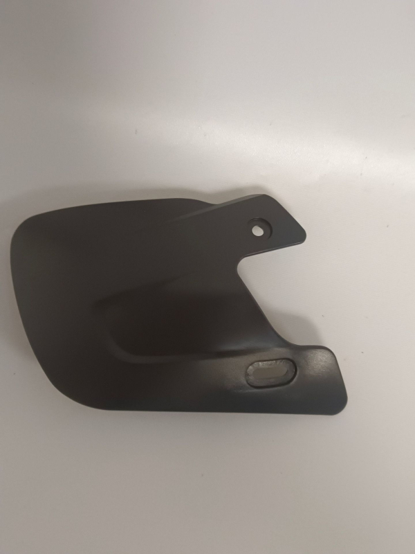 Baseball cepure ar dubultu ausu aizsardzību un sejas aizsargu, ABS konstrukcija, logotipa drukāšana iespējama