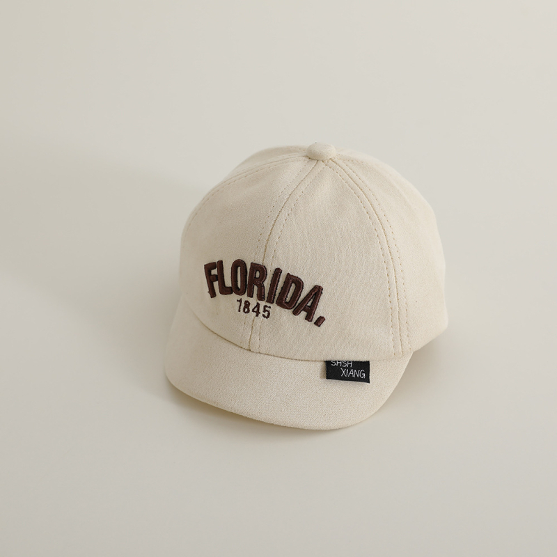 Детска кепка с козирка – замшена материя, широк козир и куполна корона, слънцезащитна, стил анимационен/сладък, възраст 6–12 месеца, 1–2 г., 2–4 г.