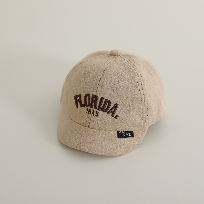 Детска кепка с козирка – замшена материя, широк козир и куполна корона, слънцезащитна, стил анимационен/сладък, възраст 6–12 месеца, 1–2 г., 2–4 г.