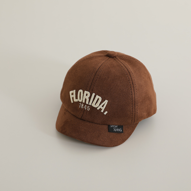 Детска кепка с козирка – замшена материя, широк козир и куполна корона, слънцезащитна, стил анимационен/сладък, възраст 6–12 месеца, 1–2 г., 2–4 г.