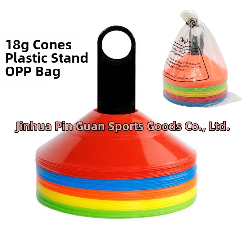 Set de 50 discuri cu logo pentru antrenamente de fotbal — material PE, brand Crown, accesorii de antrenament; potrivit pentru fotbal, volei cu picioarele, tenis de masă și badminton.