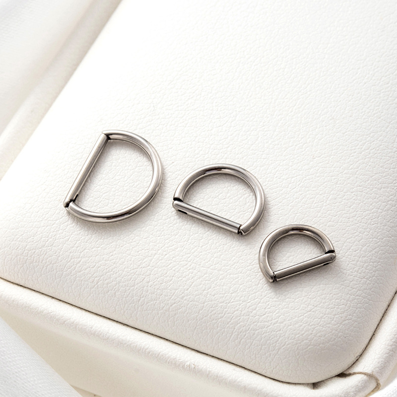 Deguna gredzens — auskari, elektroplatēts metāls, sirds dizains, modes sērija