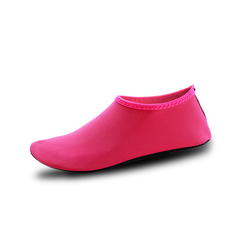 Potapljačke čarape – najlonski materijal; Marka luckyfish; Licencirana privatna oznaka: Da