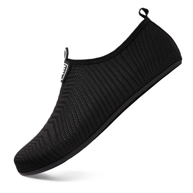 Vidinės fitneso bateliai su kvėpavimo technologija; viršus: Air Layer + audinys; padas: guma; žemas viršus; plokščia kulna