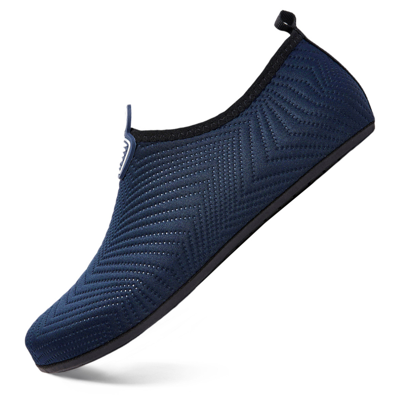 Vidinės fitneso bateliai su kvėpavimo technologija; viršus: Air Layer + audinys; padas: guma; žemas viršus; plokščia kulna