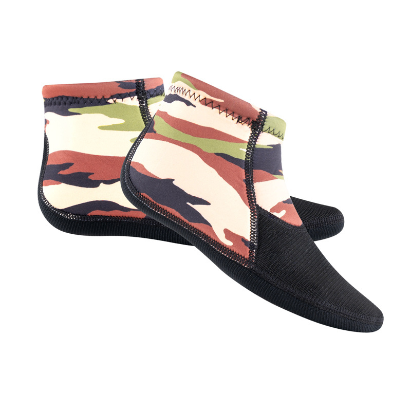 Șosete de scufundări 3 mm, camuflaj, lungime medie, neopren, talpă antiaderentă, durabile