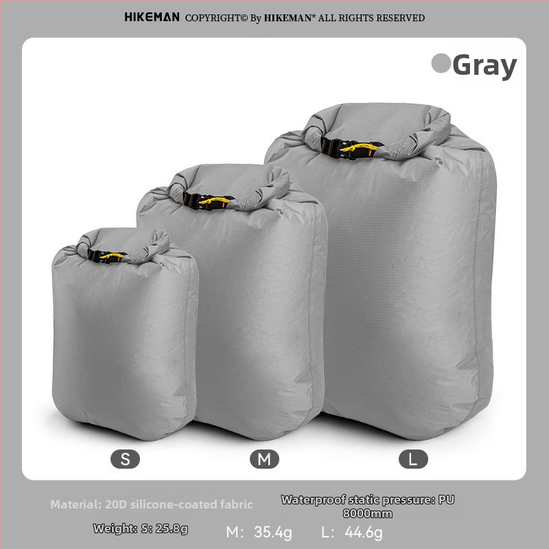 Silicone pārklāta ūdensdroša soma ārējiem ūdenssportiem, viegla, minimālisma dizains; materiāls: 20D silikona pārklājuma audums; pielietojums: niršana, pārgājieni, pludmale, peldēšana