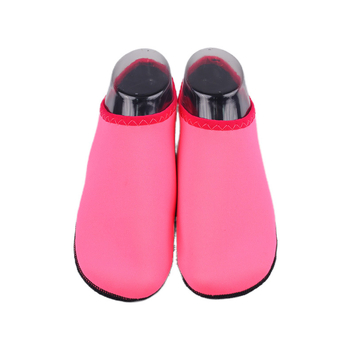 Șosete de scufundare din nailon – fără marcă, fără etichetă privată, pentru alte piețe